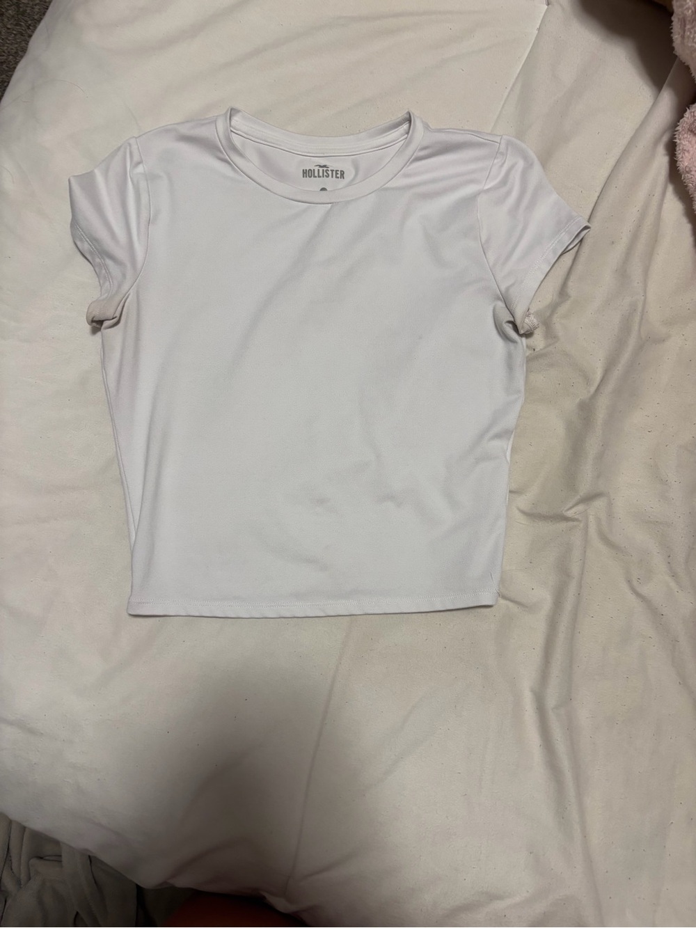 Hollister Women's White Crew Tee with Short Sleeves